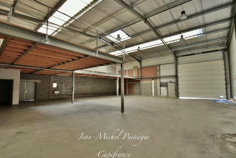 Bureau - 320 m² - 3 pièces