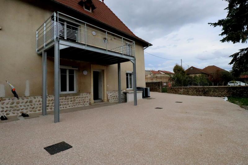 Maison - 86 m² - 4 pièces
