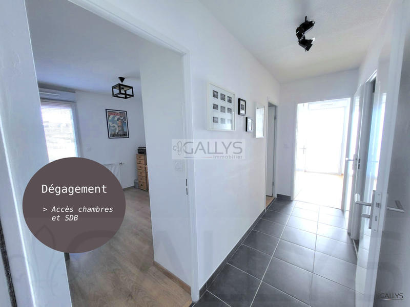 Appartement - 128 m² - 5 pièces