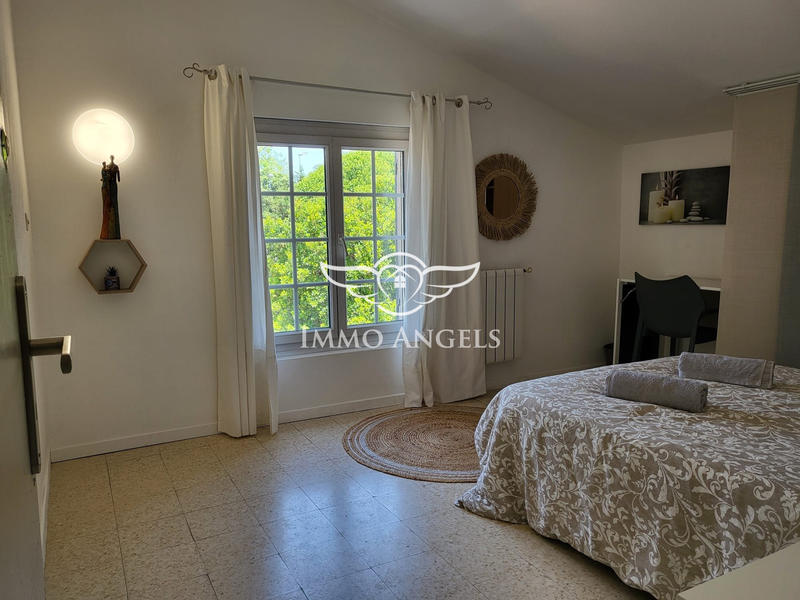 Maison - 175 m² - 7 pièces