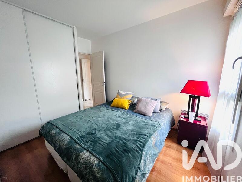Appartement - 79 m² - 4 pièces