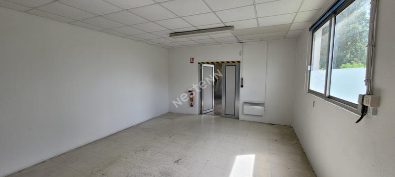 Local d'activité / Entrepôt - 5 444 m²