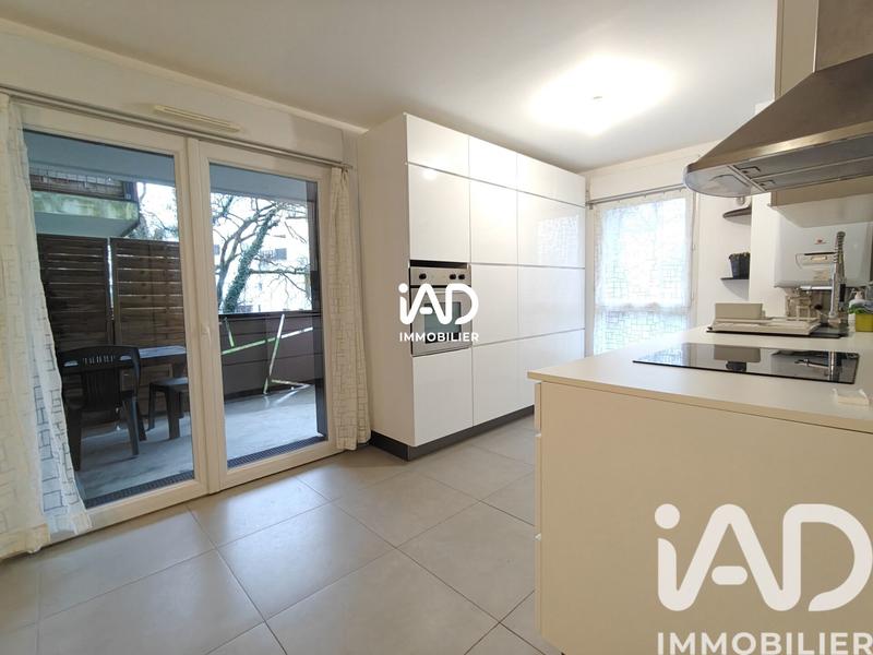 Appartement - 64 m² - 3 pièces