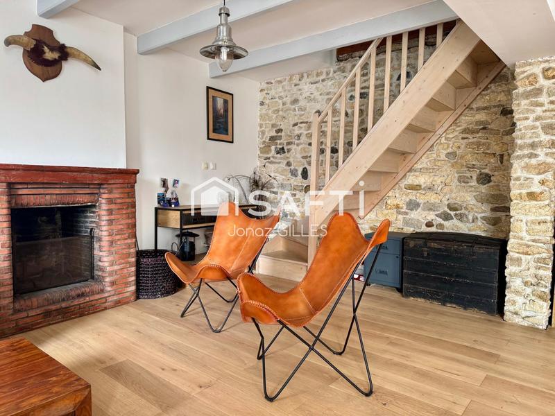 Maison - 90 m² - 4 pièces