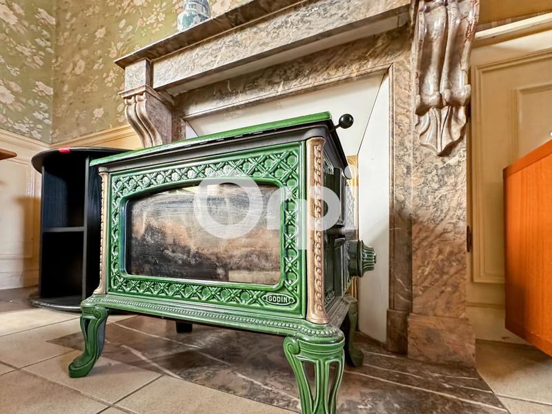 Maison - 314 m² - 10 pièces