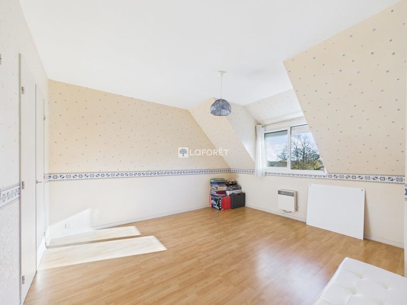 Maison - 134 m² - 7 pièces