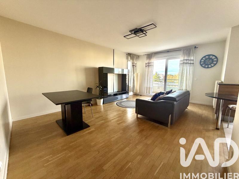 Appartement - 97 m² - 4 pièces