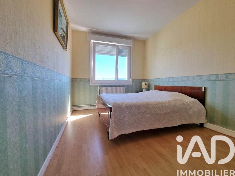 Appartement - 94 m² - 5 pièces