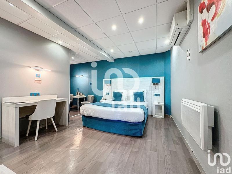 Local commercial - 1 750 m²