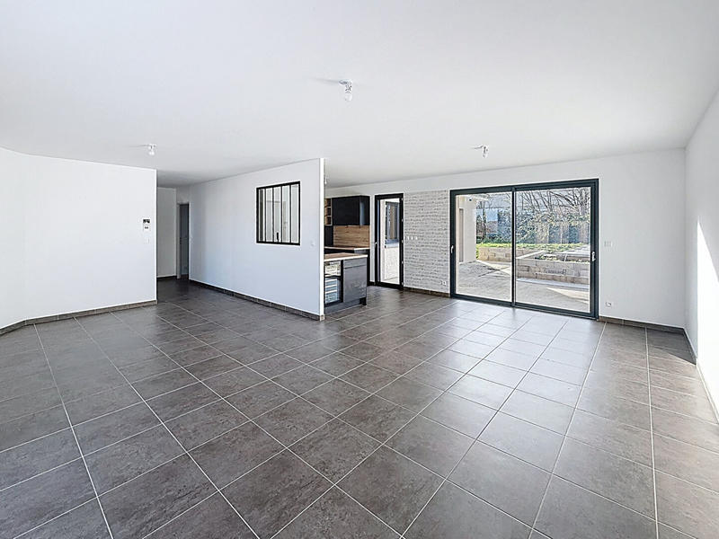 Maison - 120 m² - 5 pièces