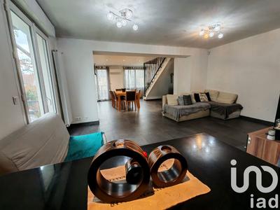 Maison - 112 m² - 5 pièces