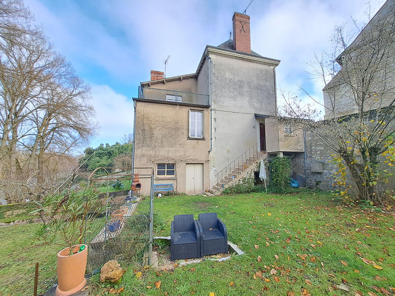 Maison - 164 m² - 7 pièces