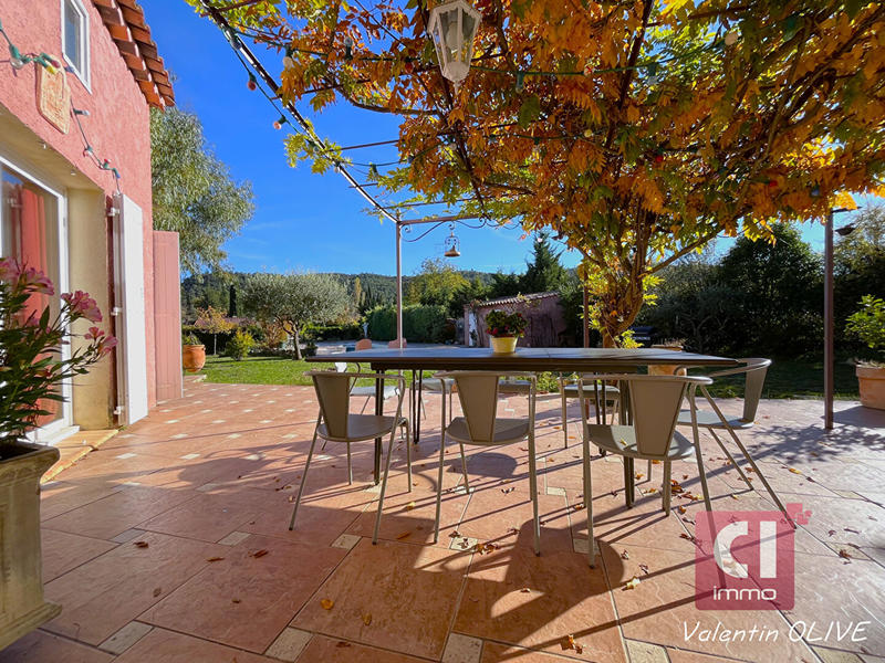 Maison - 144 m² - 5 pièces