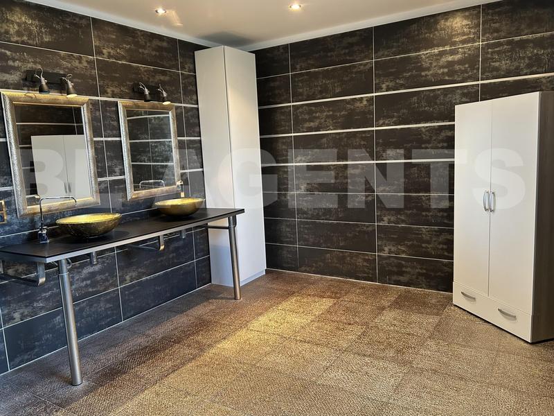 Maison - 144 m² - 6 pièces