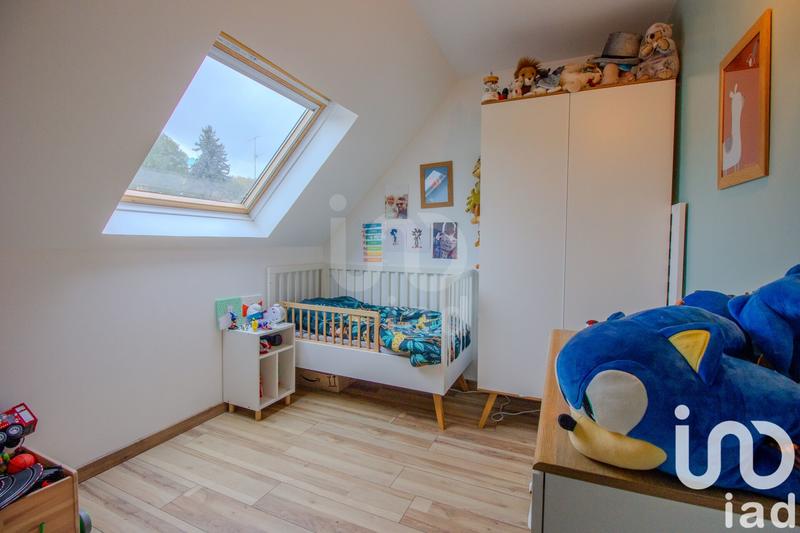 Maison - 94 m² - 5 pièces