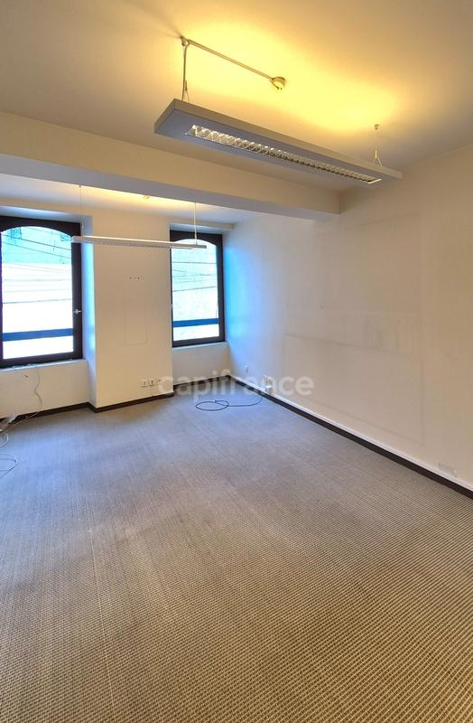 Immeuble - 237 m² - 12 pièces