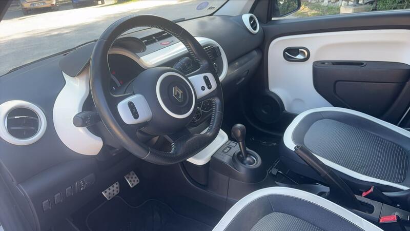 Renault Twingo 0.9 TCe 90 Edc Intens