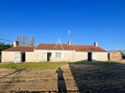 Maison - 92 m² - 4 pièces