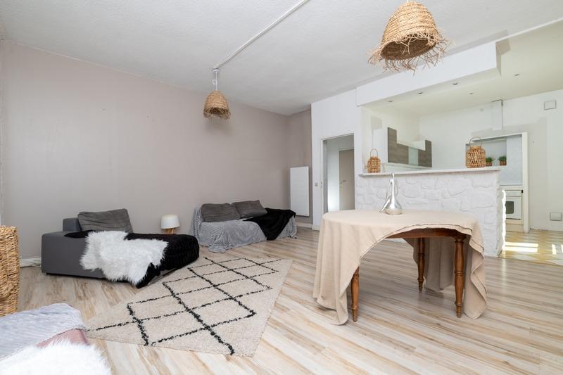 Appartement - 87 m² - 3 pièces