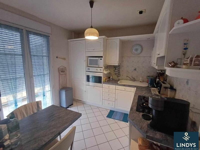 Appartement - 85 m² - 4 pièces