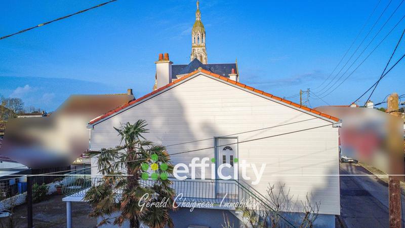 Maison - 122 m² - 5 pièces