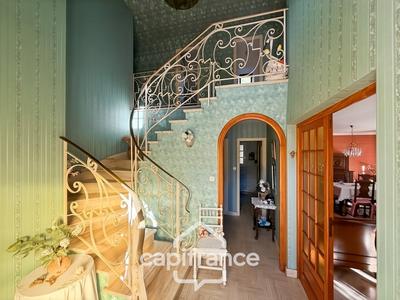 Maison - 146 m² - 6 pièces