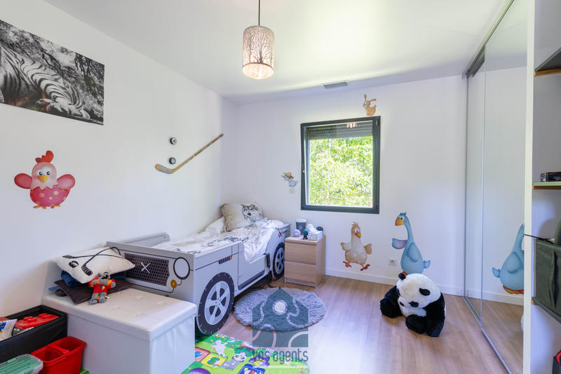 Maison - 160 m² - 5 pièces