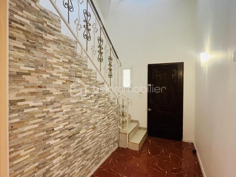 Maison - 190 m² - 7 pièces