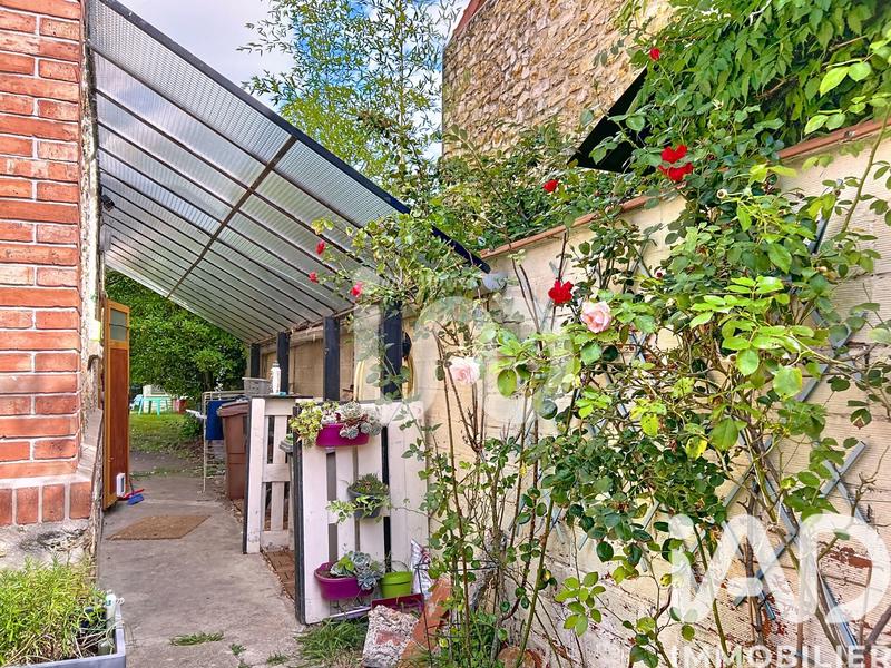 Maison - 140 m² - 8 pièces