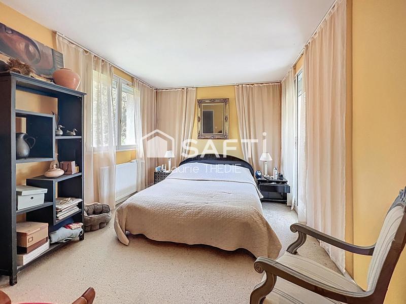 Villa - 179 m² - 6 pièces