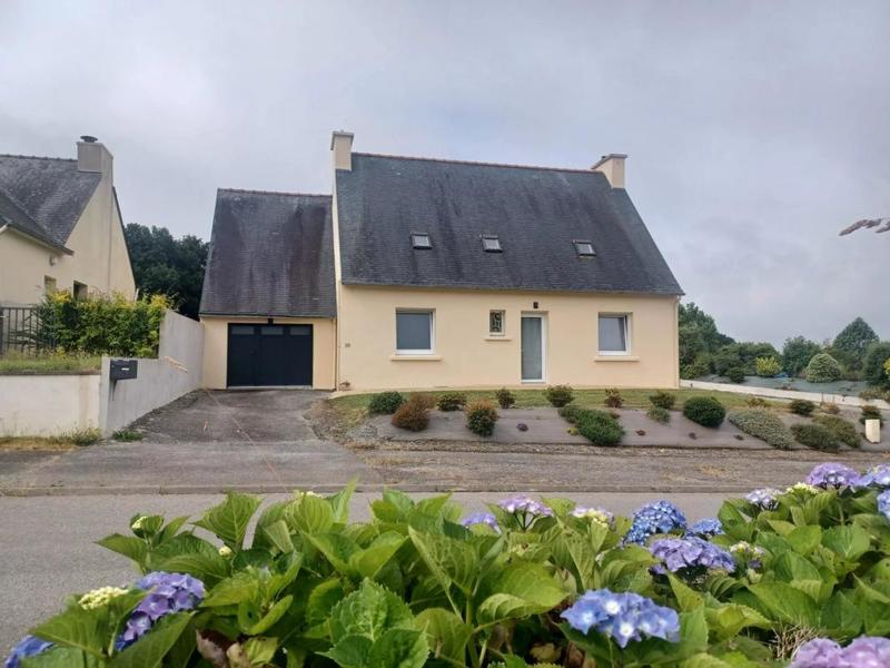 Maison - 101 m² - 5 pièces