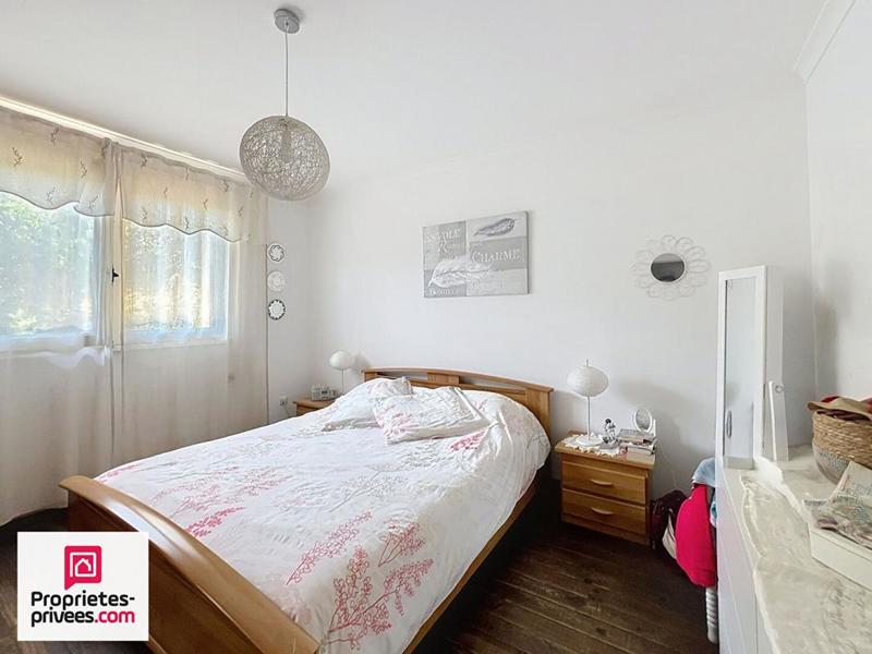 Villa - 200 m² - 6 pièces