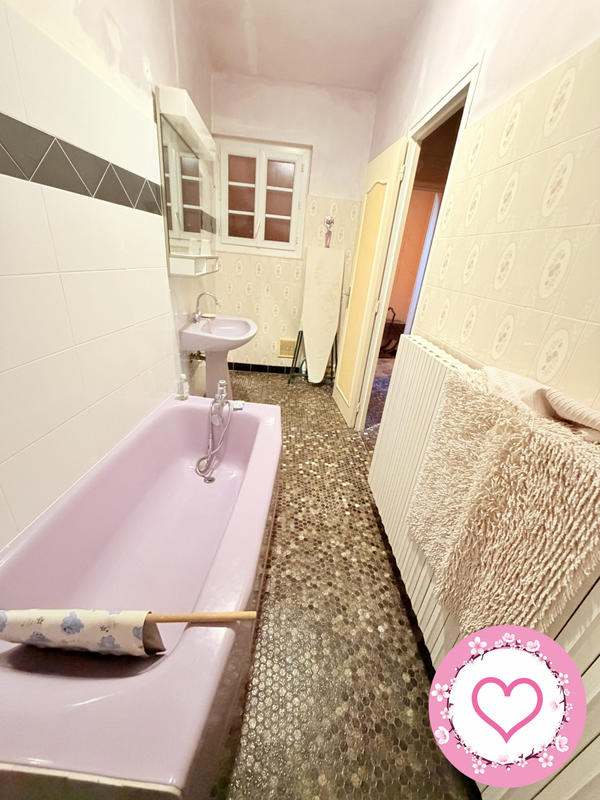 Maison - 96 m² - 4 pièces