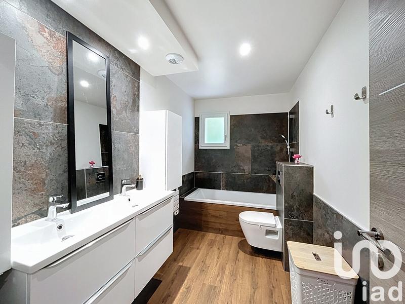 Maison - 135 m² - 4 pièces