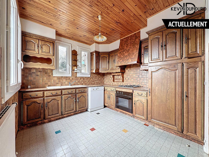 Maison - 170 m² - 6 pièces