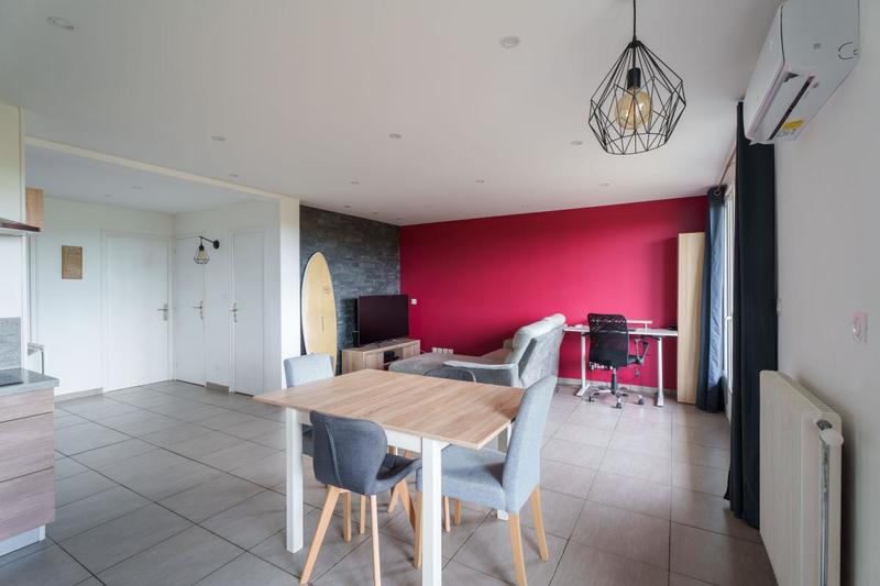 Maison - 80 m² - 4 pièces