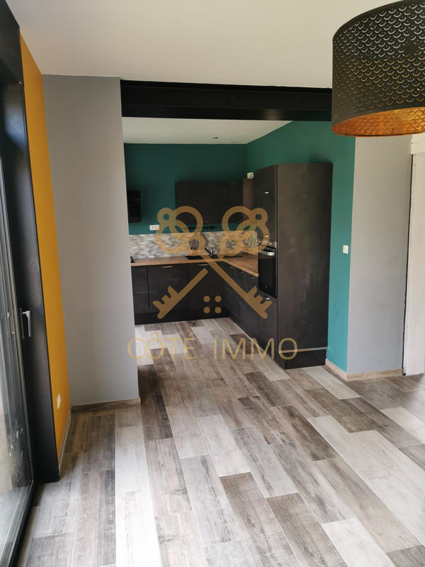 Maison - 85 m² - 4 pièces