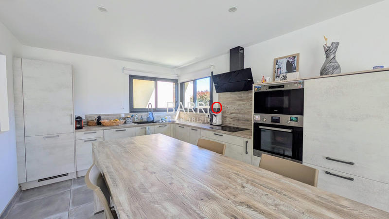 Villa - 123 m² - 4 pièces