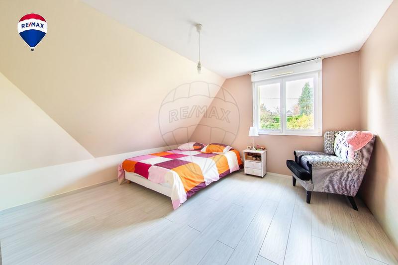 Maison - 170 m² - 6 pièces