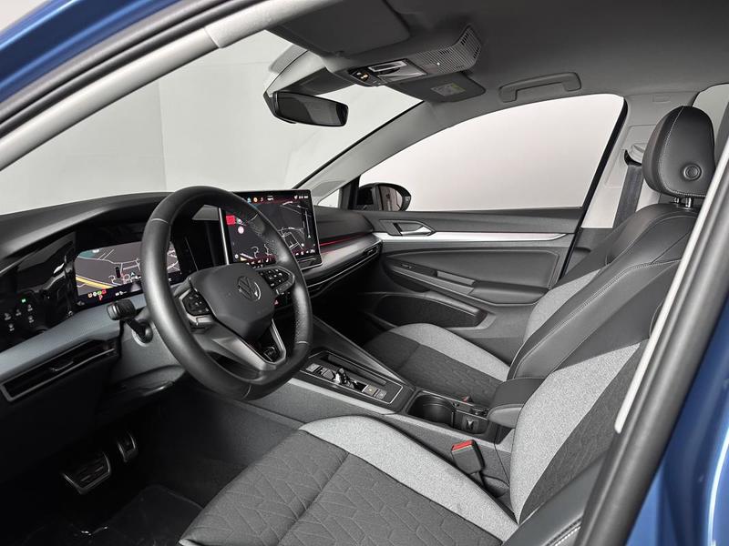 Volkswagen Golf 8 Goal 2.0 Tdi 150ch Dsg Digital Cockpit Carplay Sieges Chauff Camera Attelage