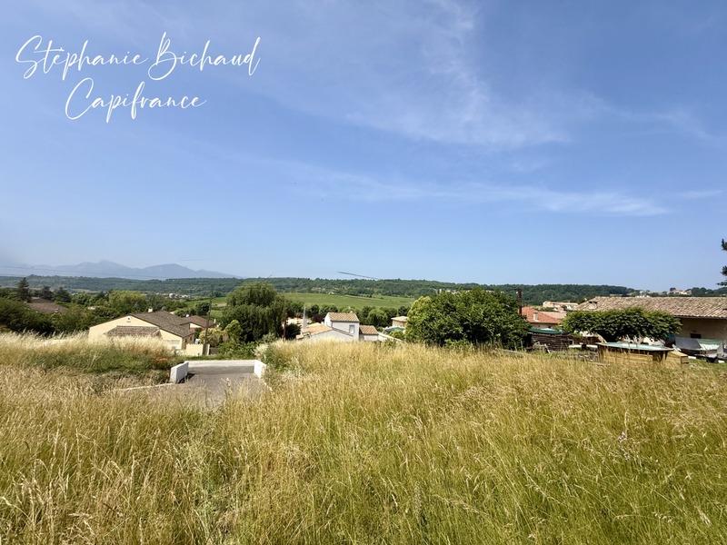 Terrain constructible - 984 m²