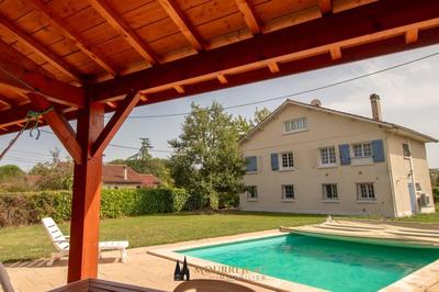 Maison de ville - 150 m² - 6 pièces