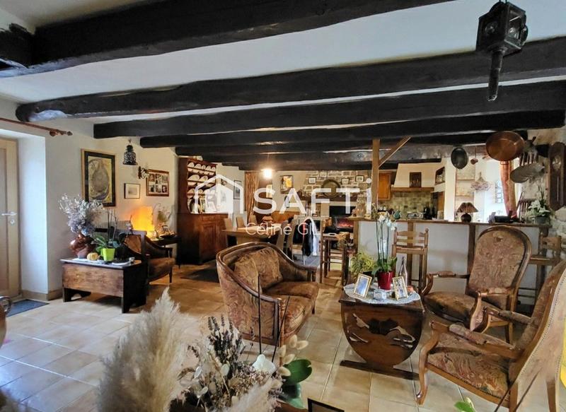 Maison - 228 m² - 10 pièces