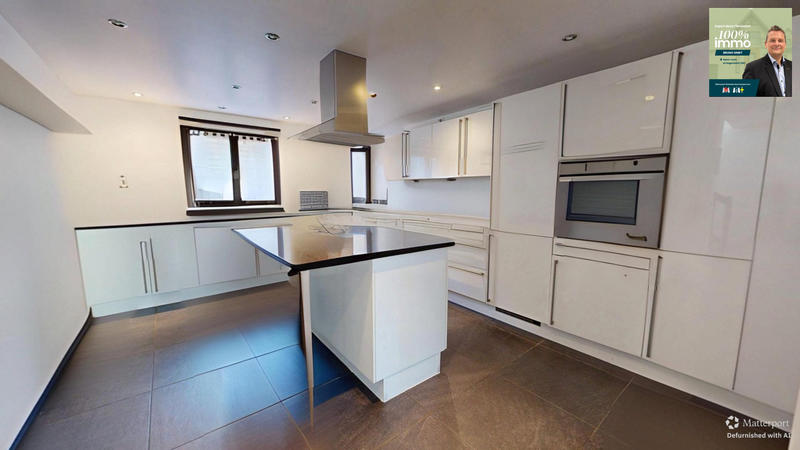 Duplex - 127 m² - 5 pièces