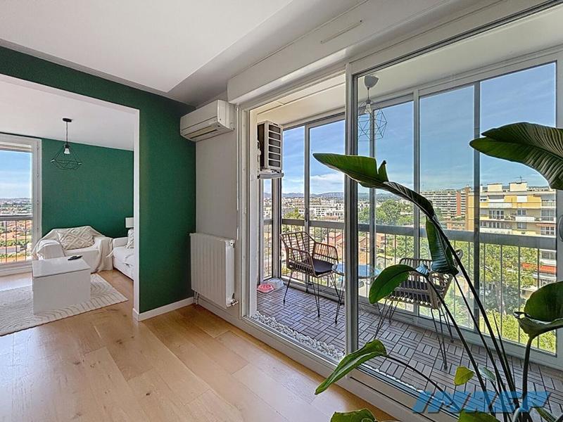 Appartement - 75 m² - 4 pièces