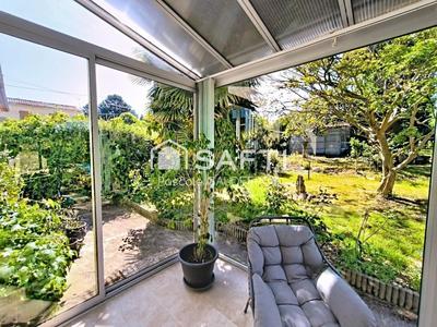 Maison - 216 m² - 5 pièces