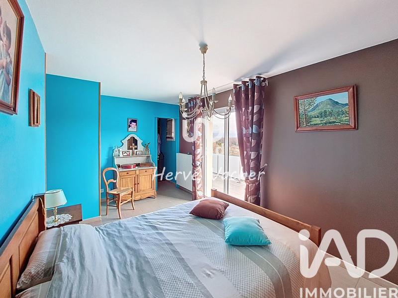 Maison - 153 m² - 5 pièces