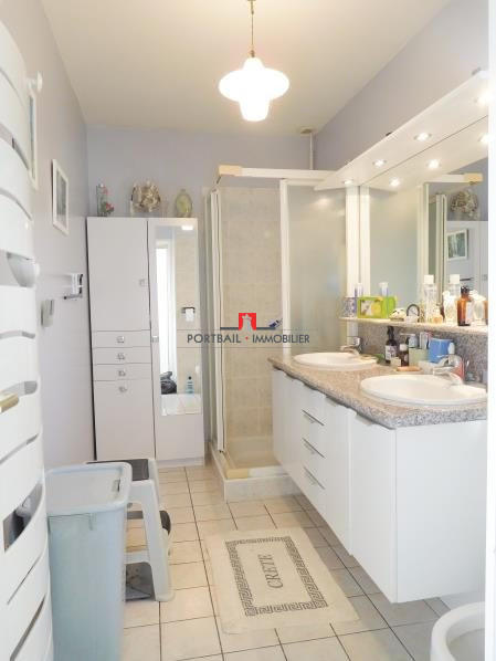 Maison - 95 m² - 3 pièces