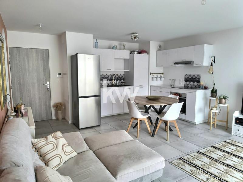 Appartement - 60 m² - 3 pièces