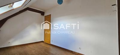 Maison - 136 m² - 6 pièces